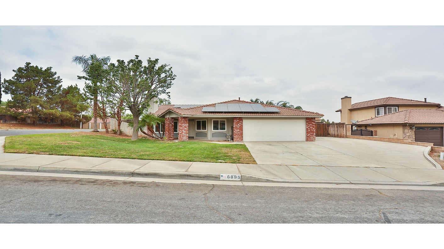 6895 Sundown Drive, Riverside, CA 92509