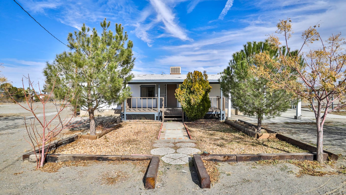 11747 Corton Street, Phelan, CA 92371