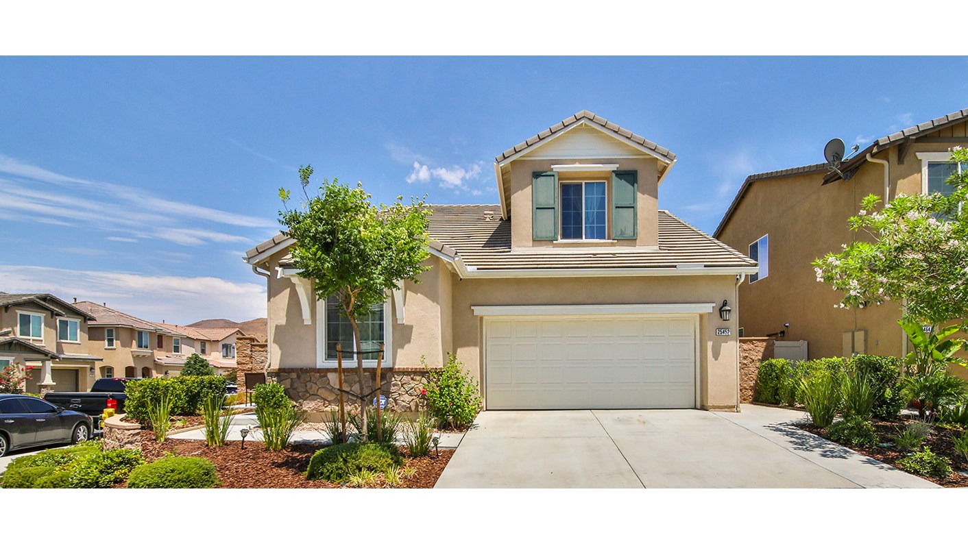25452 Hibiscus Drive, Corona, CA 92883