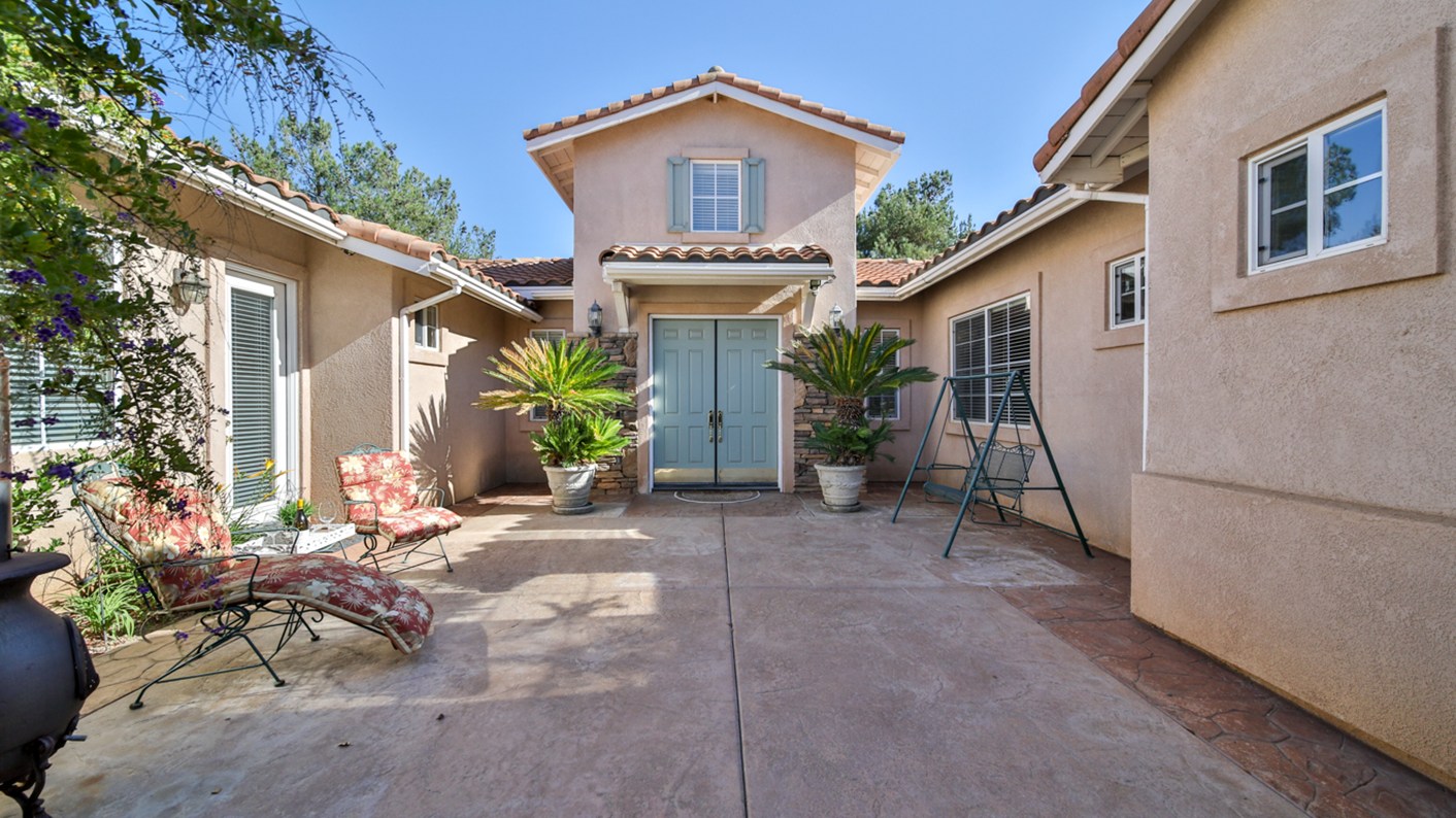 42898 Jersey Pine Court, Murrieta, CA 92562