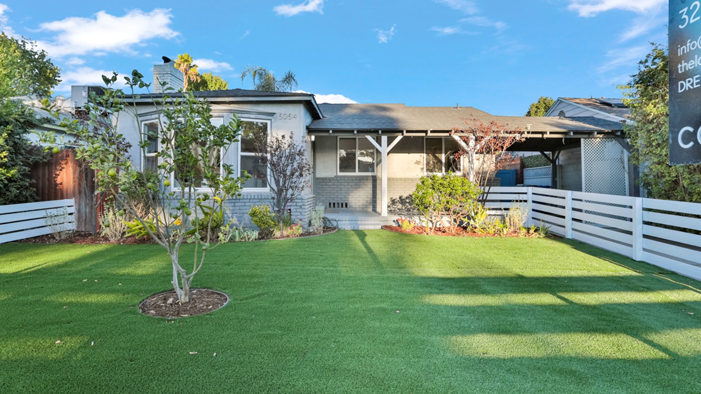 5054 Cartwright Avenue, Los Angeles, CA 91601