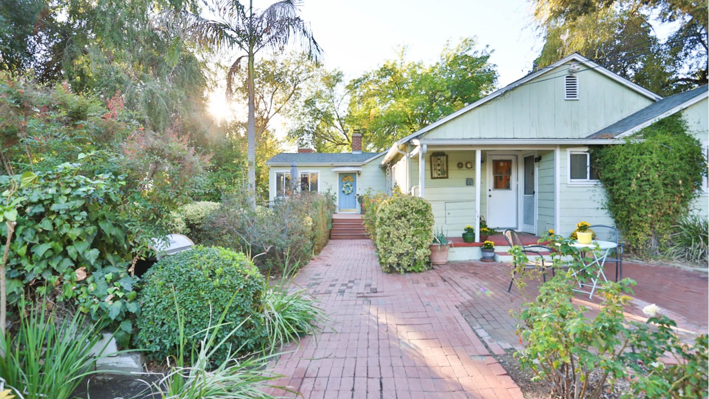 10578 Arnwood Road, Lake View Terrace, CA 91342