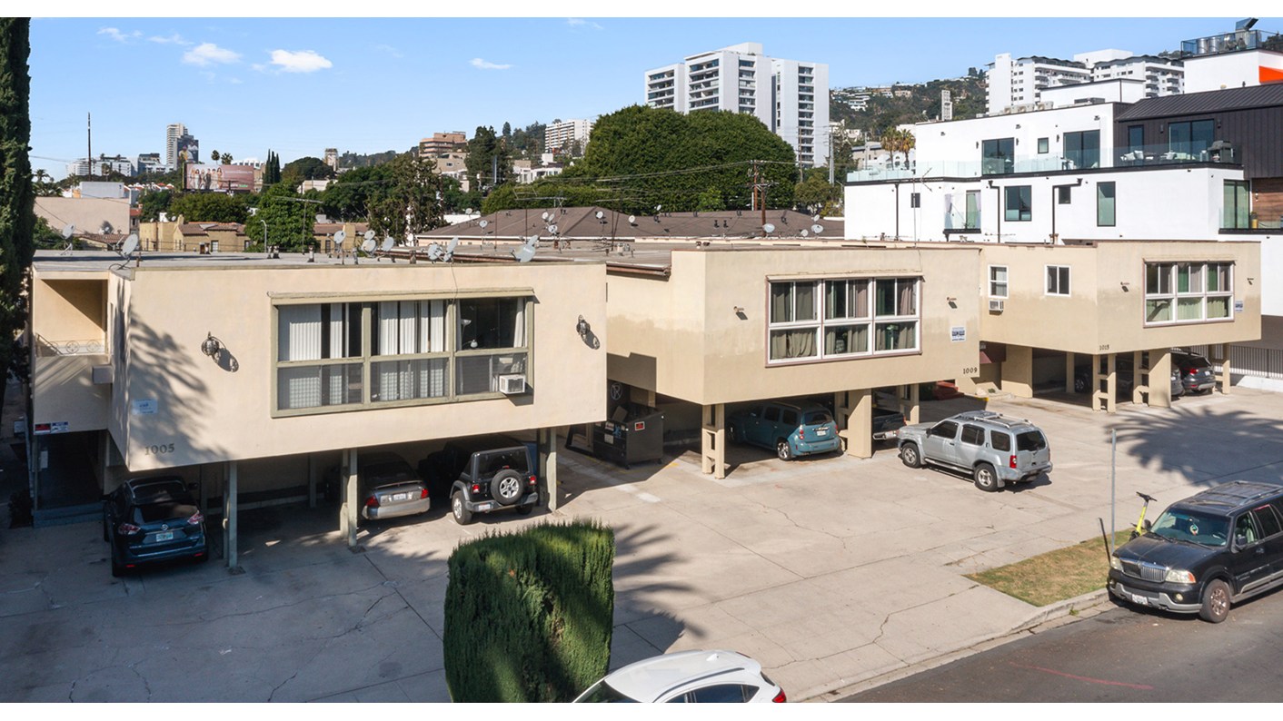 1005 North Croft Avenue, West Hollywood, CA 90069