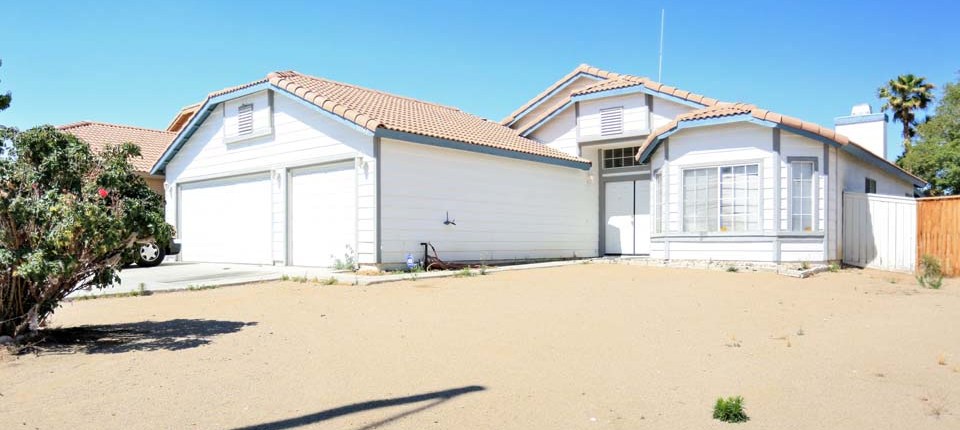 12760 Palo Alto Dr, Victorville, CA 92392