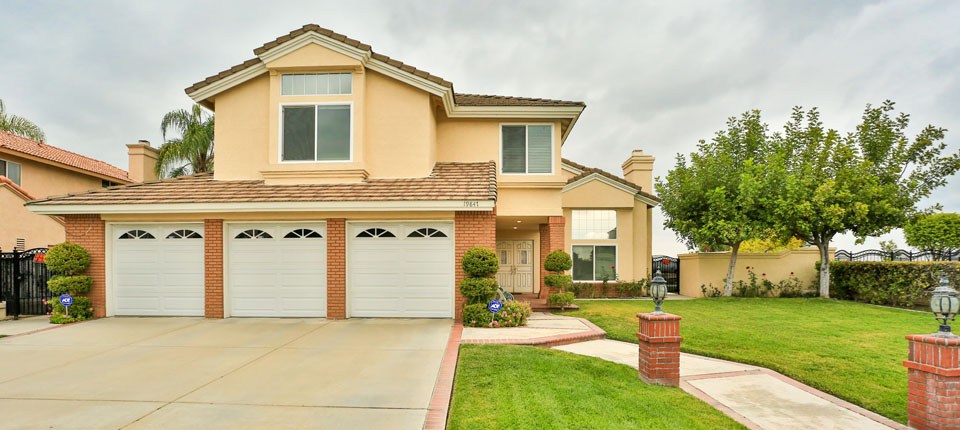 19847 Moon Shadow Cir, Walnut, CA 91789