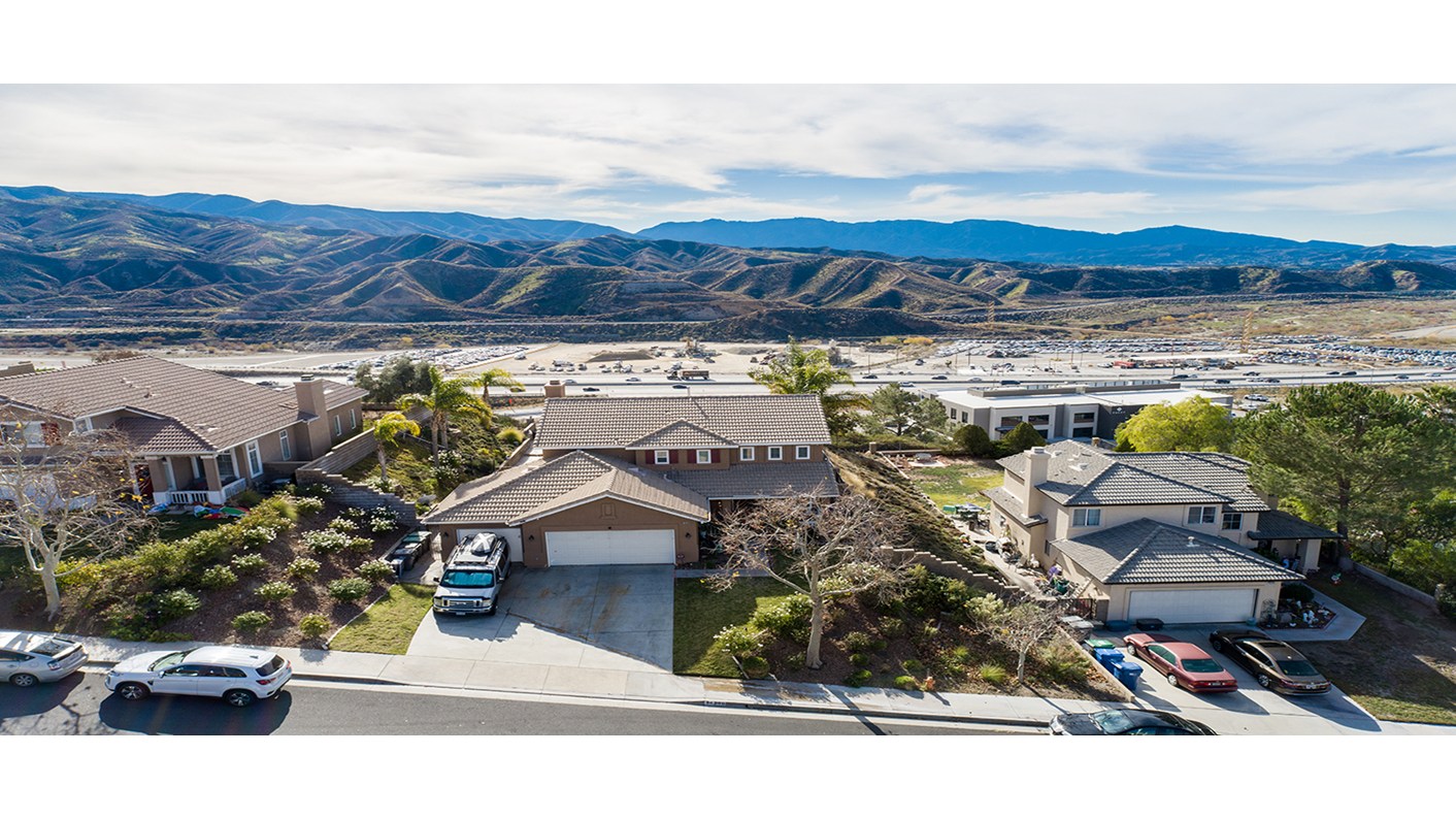 14340 Sequoia Road, Canyon Country, CA 91387