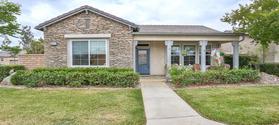 8077 Doral Ln, Hemet, CA 92545