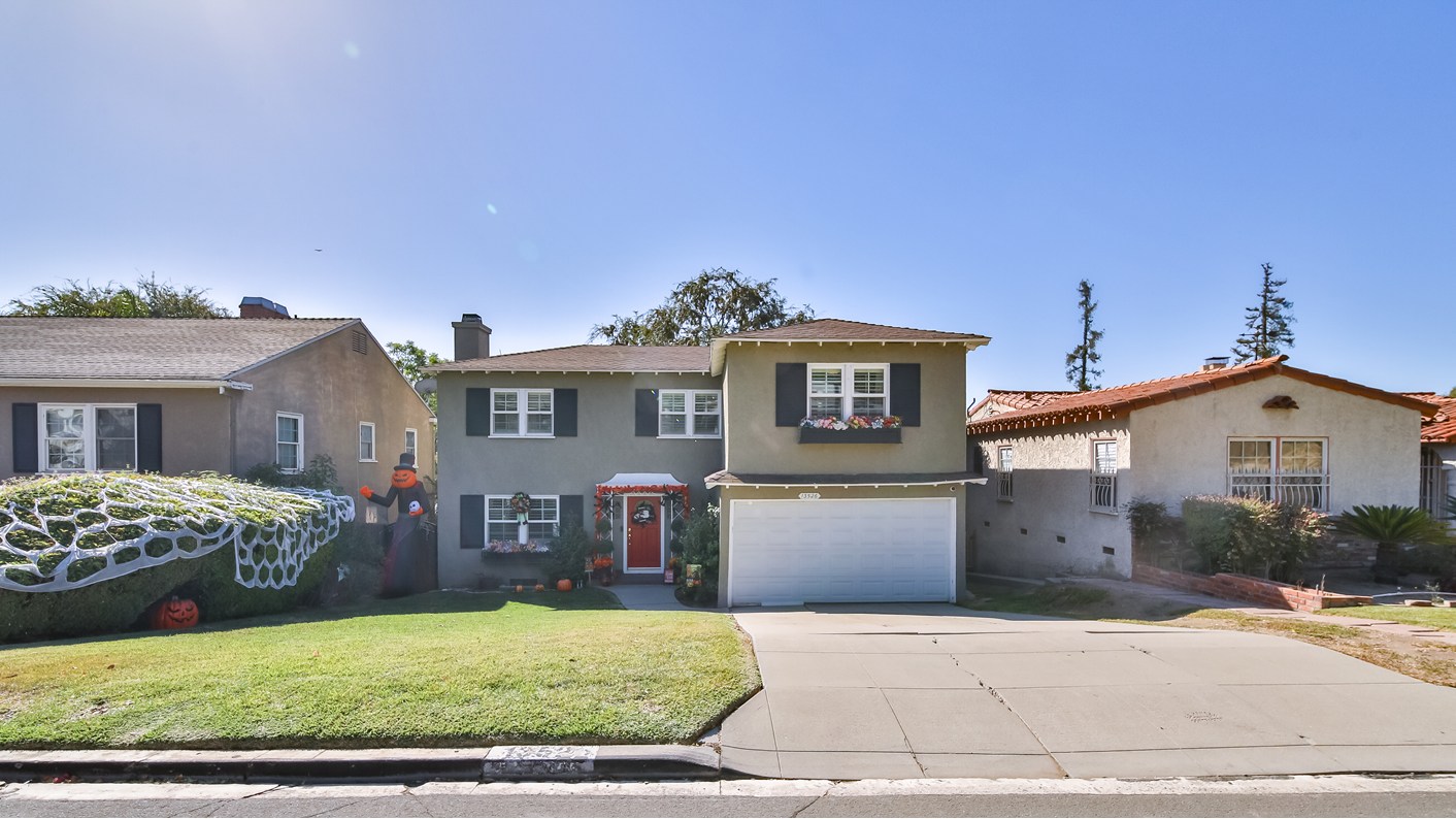 13526 Beverly Boulevard, Whittier, CA 90601