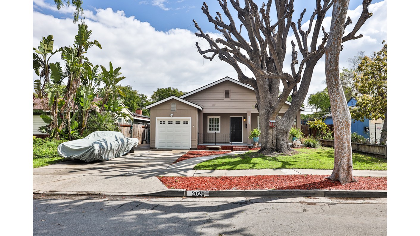 2020 West Jacaranda Place, Fullerton, CA 92833