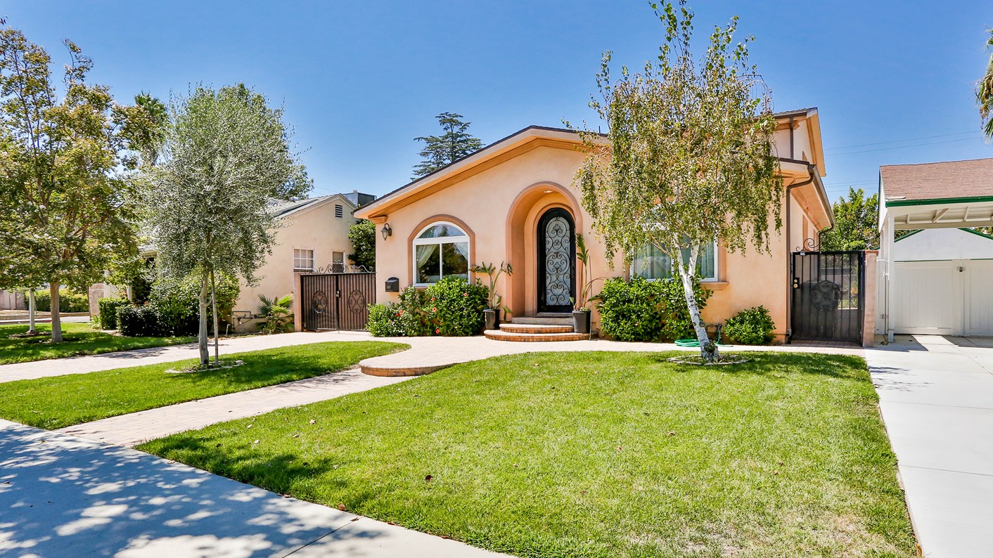5407 Noble Avenue, Sherman Oaks, CA 91411