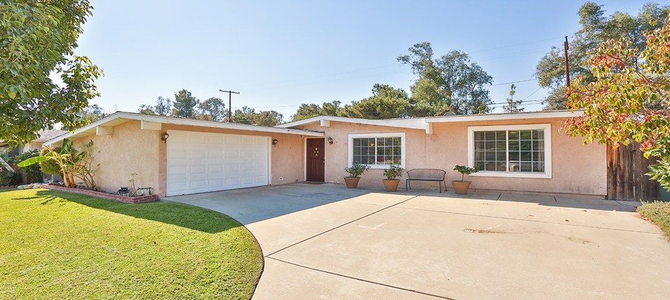 1507 North Sunset Avenue, Azusa, CA 91702