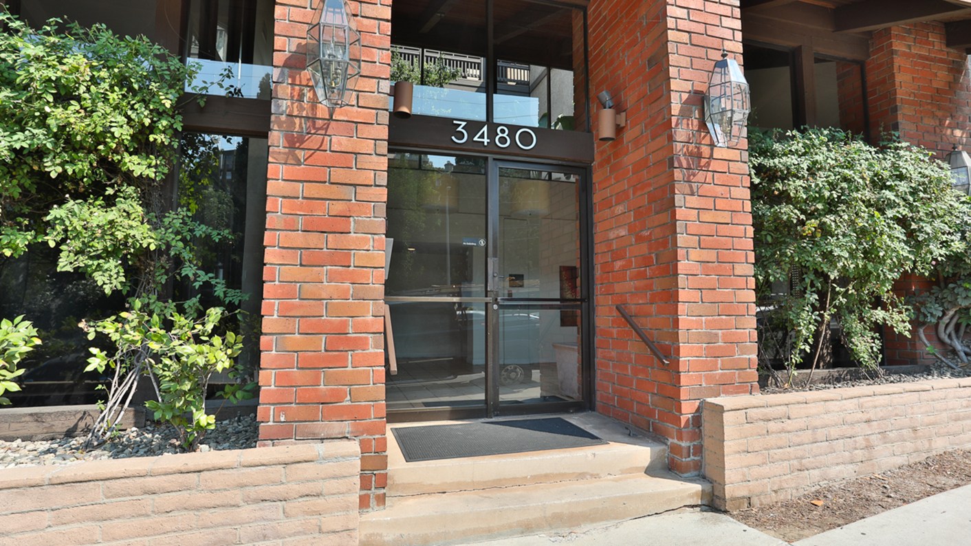 3480 Barham Boulevard, Los Angeles, CA 90068