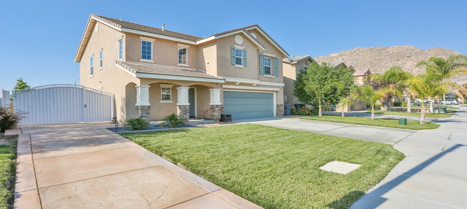 1940 Montanra Ln, Perris, CA 92571