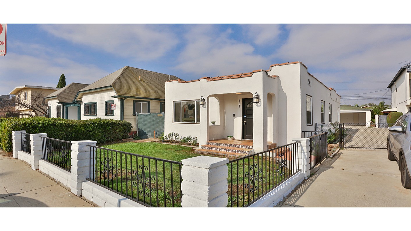 2205 South Ridgeley Drive, Los Angeles, CA 90016