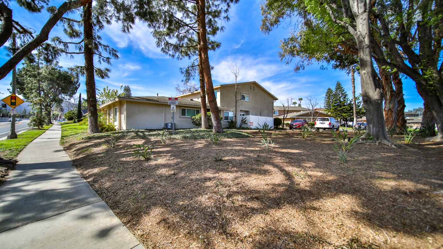 1186 Border Avenue Unit C, Corona, CA 92882