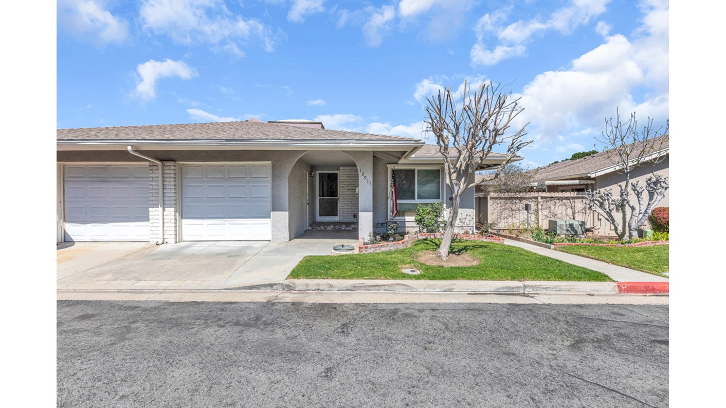18911 Circle of Friends, Newhall, CA 91321