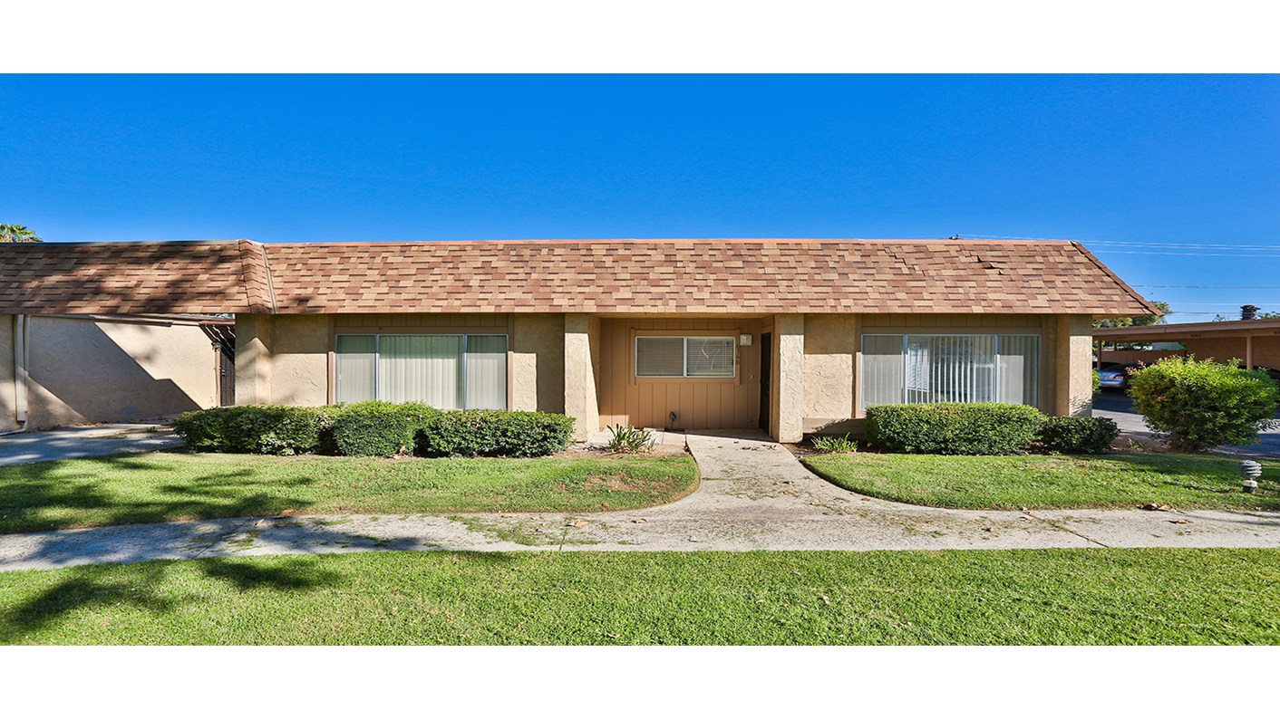 616 South Santa Fe Street Unit 8, Hemet, CA 92543