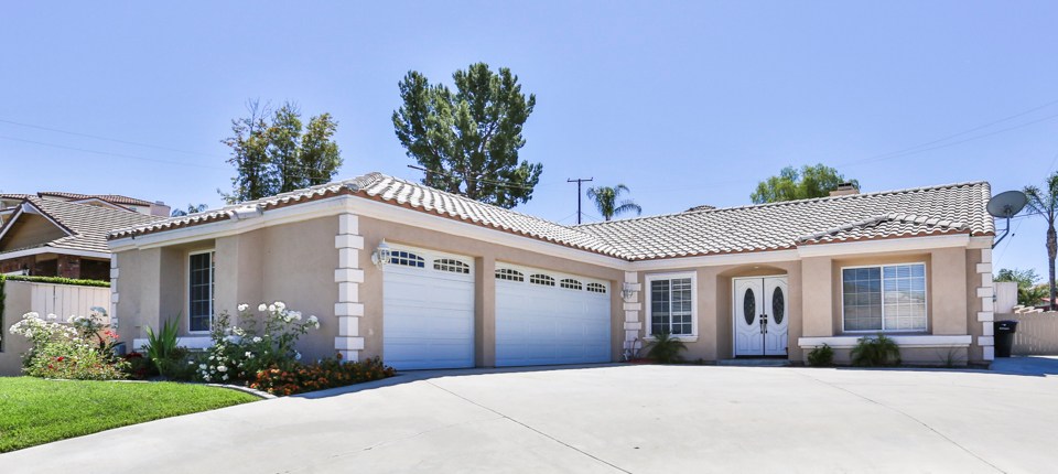 22651 San Joaquin Dr E, Canyon Lake, CA 92587