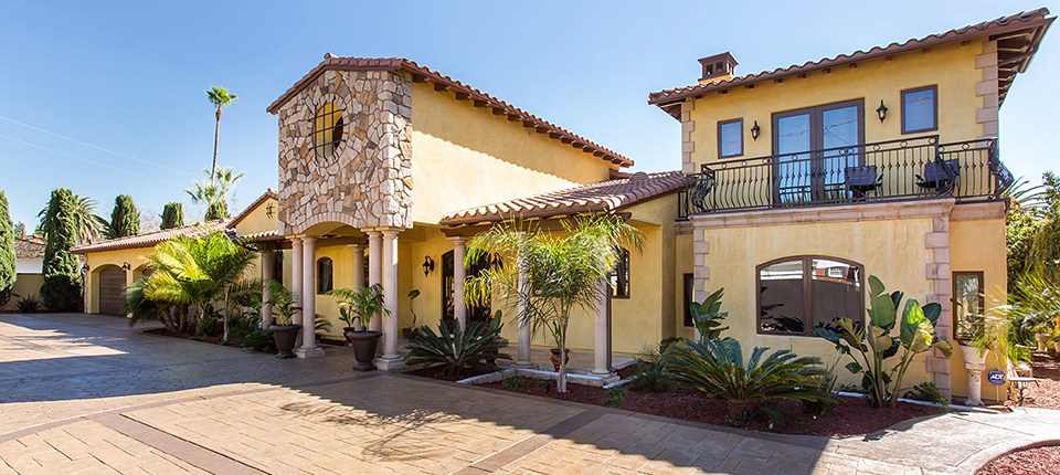 1120 E. Sierra Madre Ave, Glendora, CA 91741