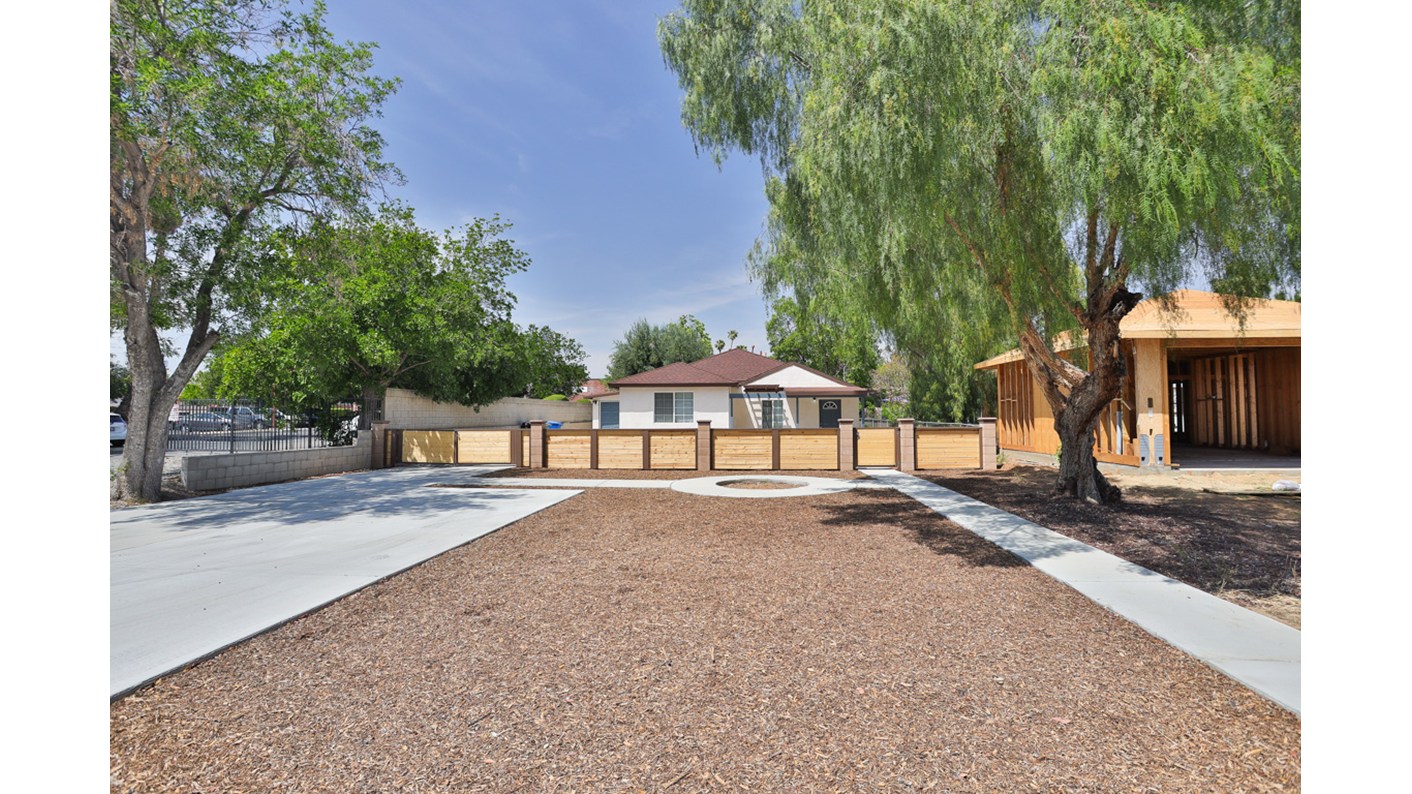 6631 School Circle Drive, Riverside, CA 92506