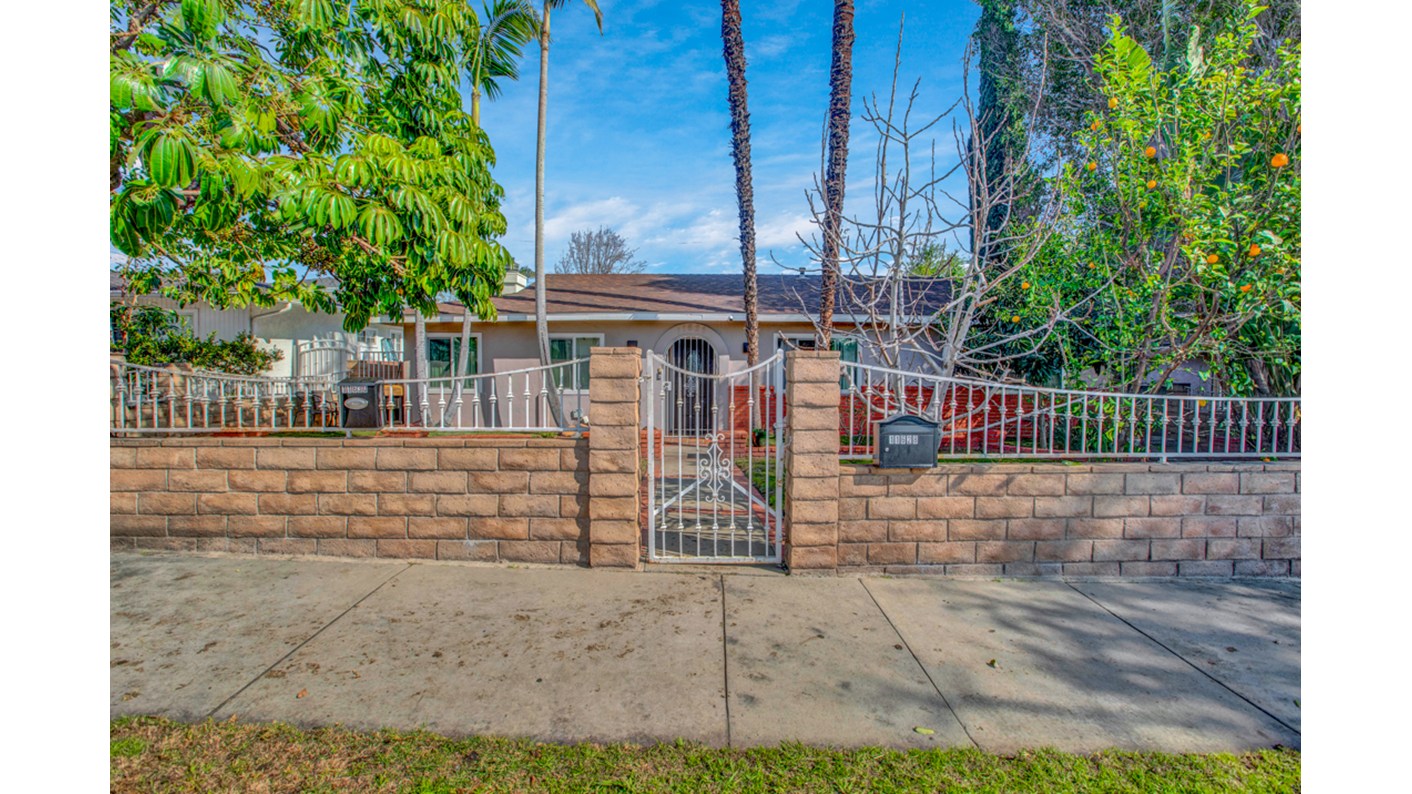 11628 Balboa Boulevard, Granada Hills, CA 91344